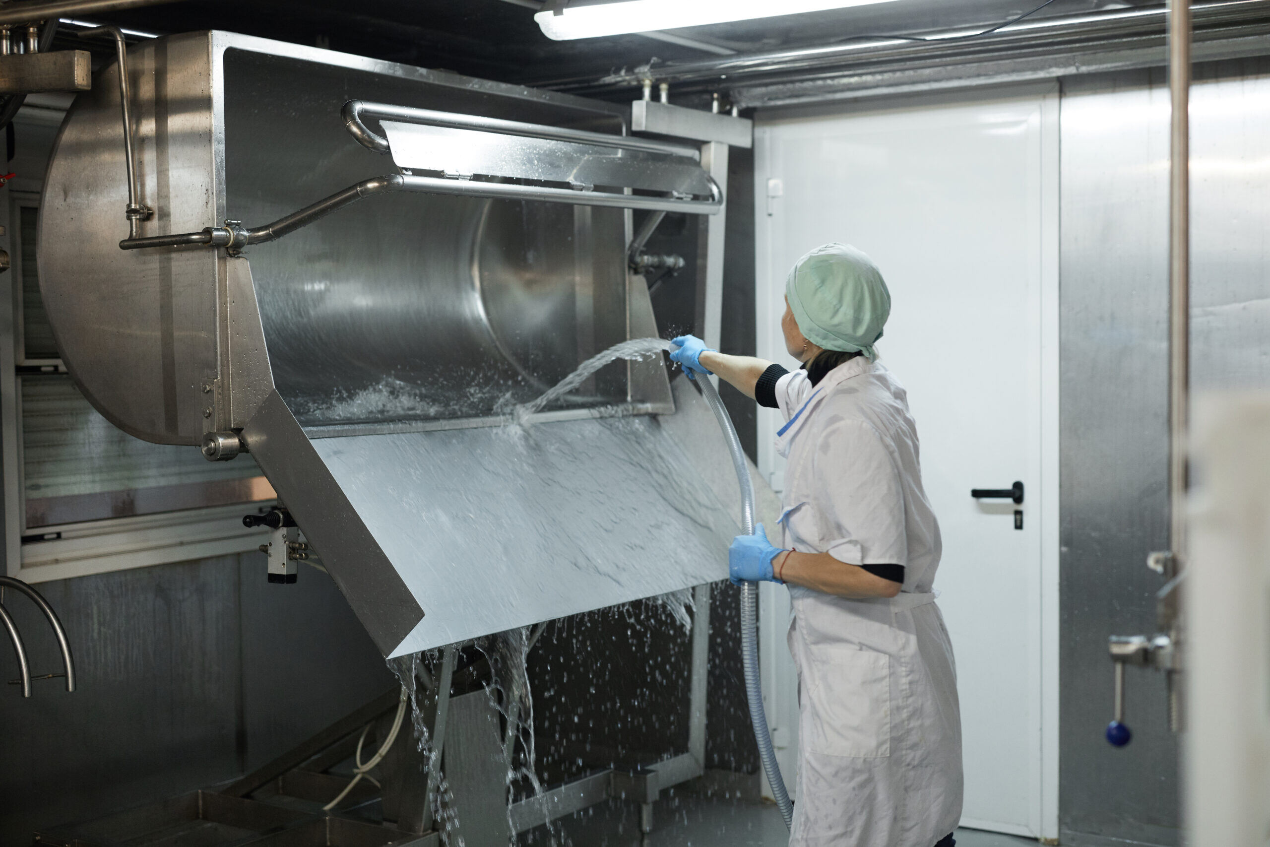 Sanitizing Hard, Non-Porous Food Contact Surfaces